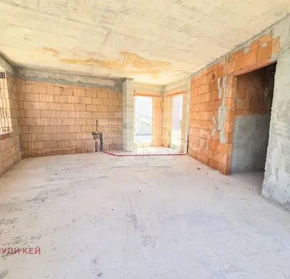 Photo 3 — Three-room apartment with large terrace in Varna, Vladislav Varnenchik