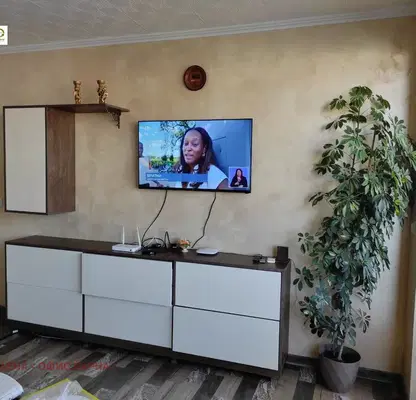 Photo 3 — Spacious 4-room apartment in Vladislav Varnenchik with a view