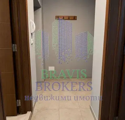 Photo 4 — Two-room apartment in Vladislav Varnenchik district with east aspect
