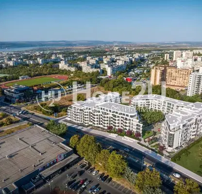 Снимка 3 — Двустаен апартамент с тераса във Възраждане 1, Варна