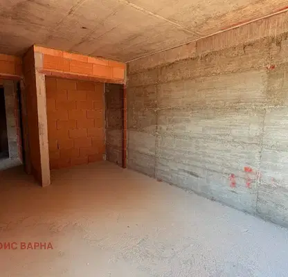 Photo 5 — Two-room apartment with balcony and lake view in Varna Vazrazhdane 1