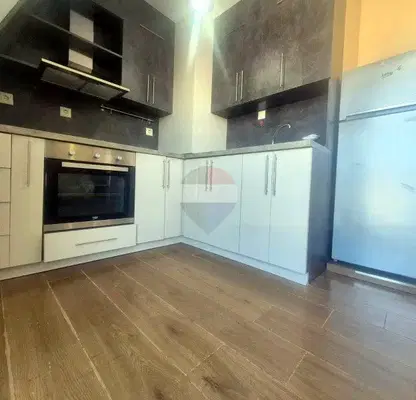 Photo 5 — Two-room apartment in Vazrazhdane 1 district with terrace