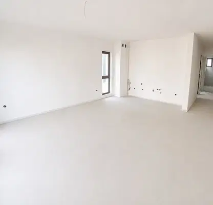 Photo 2 — Three-room apartment in Vazrazhdane 1, Varna with underground parking space