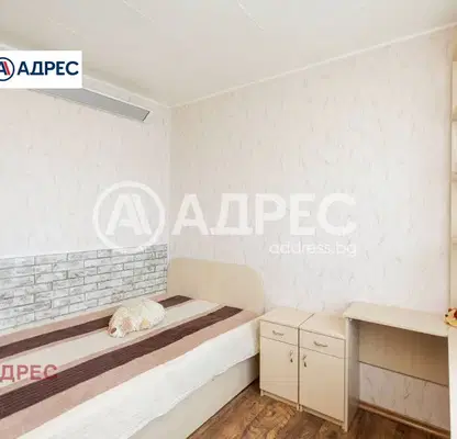 Снимка 3 — Просторен 4-стаен апартамент във Възраждане 1, Варна с тераса