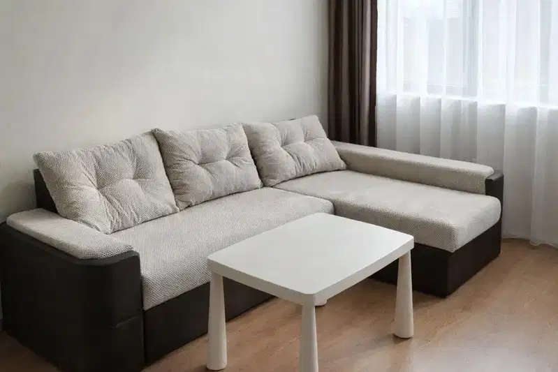 Two-room apartment in Vazrazhdane 1, Varna, third floor