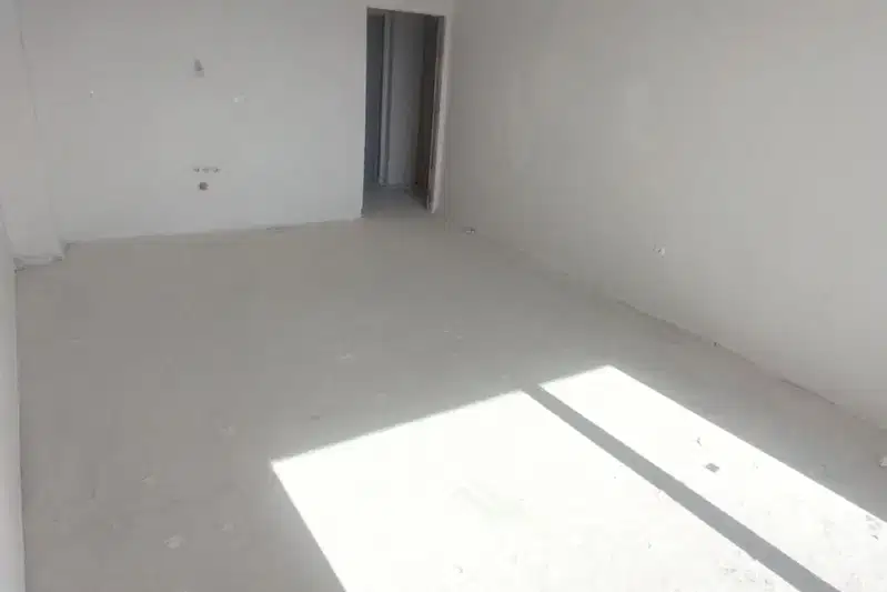 Three-room apartment with yard in Vazrazhdane 3, Varna