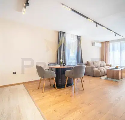 Photo 3 — Three-room apartment with parking spaces in Vazrazhdane 4, Varna
