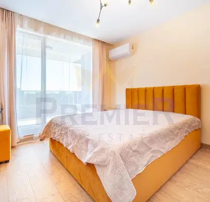 Photo 5 — Three-room apartment with parking spaces in Vazrazhdane 4, Varna