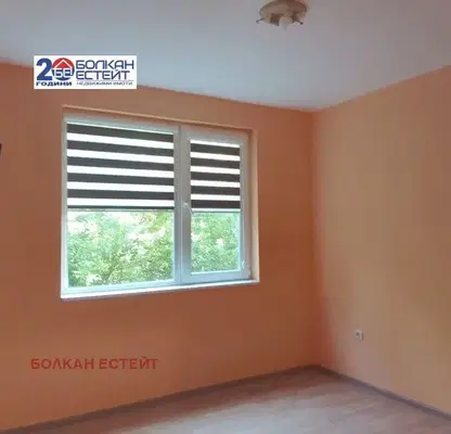 Снимка 5 — Двустаен апартамент във Велико Търново, Акация