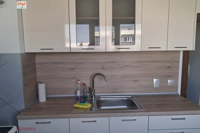 Three-room apartment with glazed terrace in Buzludzha, Veliko Tarnovo