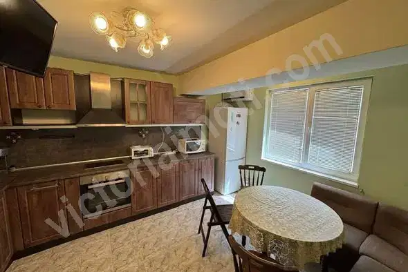 3-bedroom apartment in Veliko Tyrnovo, Centyr