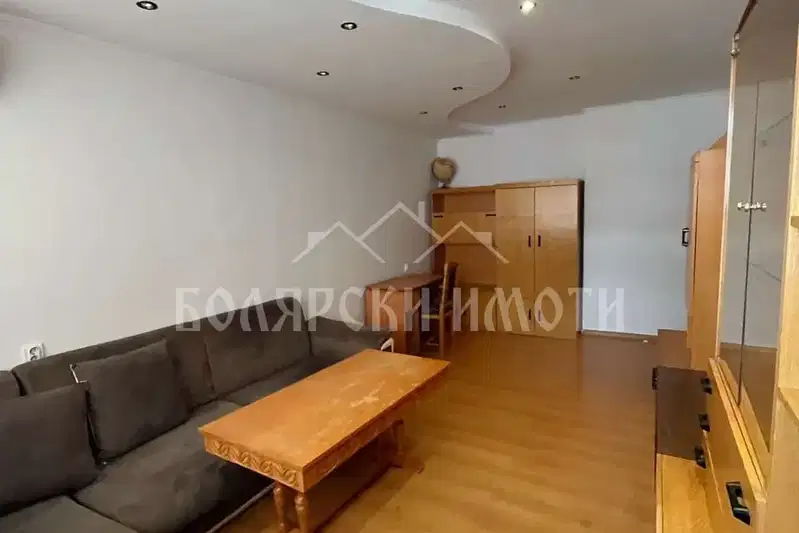 4-bedroom apartment in Veliko Tyrnovo, Centyr