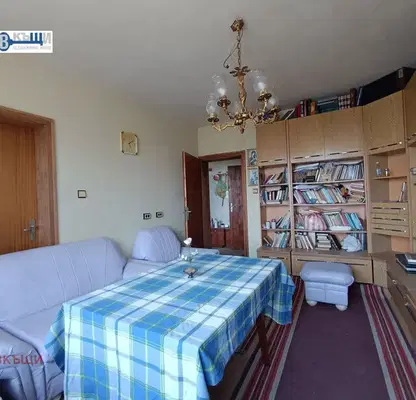 Photo 2 — 3-bedroom apartment in Veliko Tyrnovo, Varusha