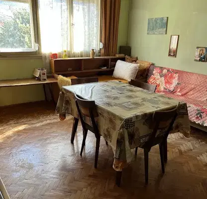 Снимка 2 — Тристаен апартамент във Враца, Център