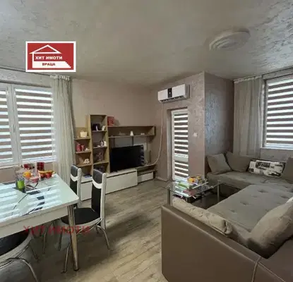 Photo 5 — Three-room apartment with panoramic view in Center, Vratsa