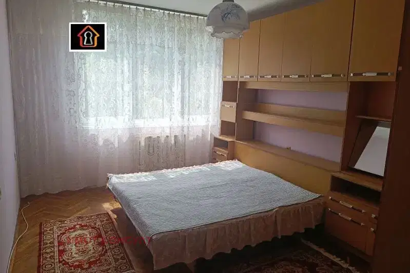 3-bedroom apartment in Vraca, Centyr