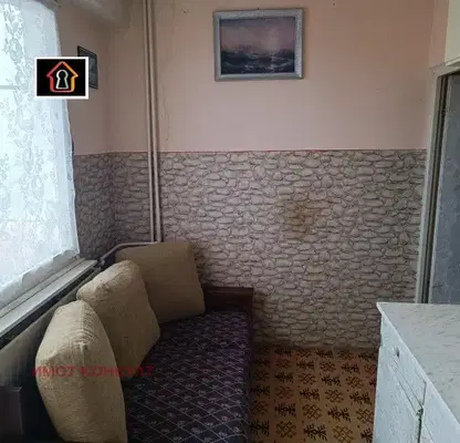 Снимка 4 — Едностаен апартамент във Враца, Младост