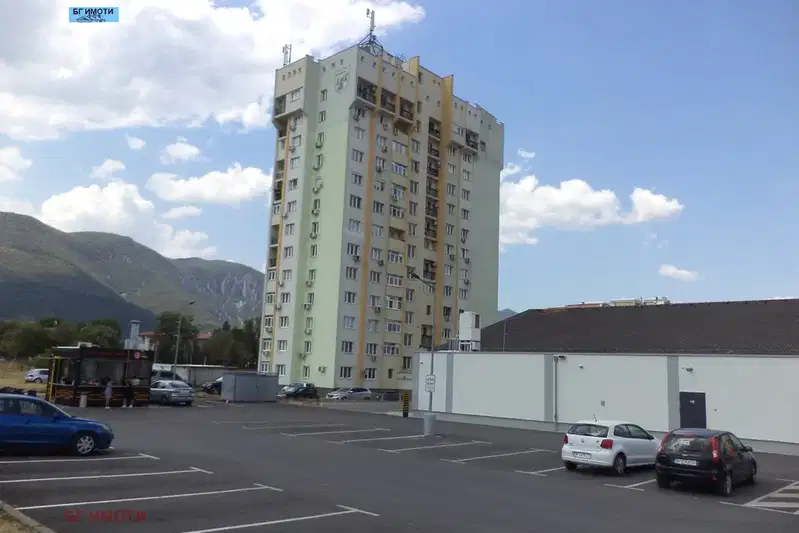 Двустаен апартамент във Враца, Сениче