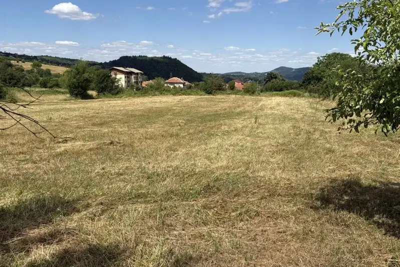 Парцел в Монтана, Берковица