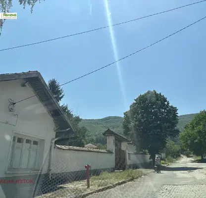 Photo 2 — Plot in област София, Ihtiman