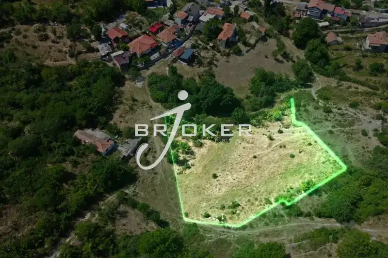Plot in Kyrdjali, Prilepci