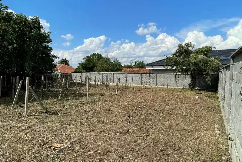 Plot in Veliko Tyrnovo, Lyaskovec