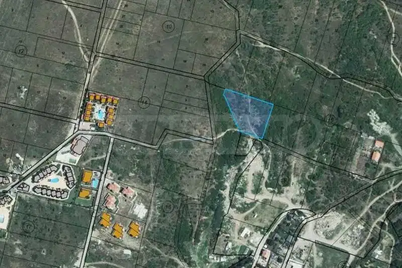 Парцел в Бургас, Несебър