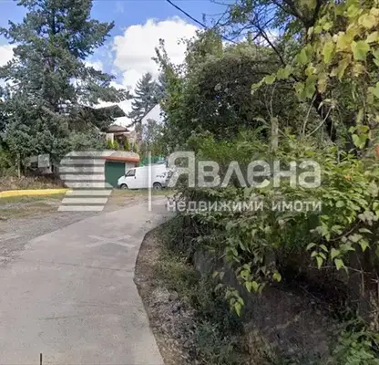 Photo 4 — Plot in Novi Iskyr