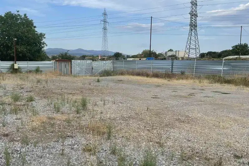 Plot in Novi Iskyr