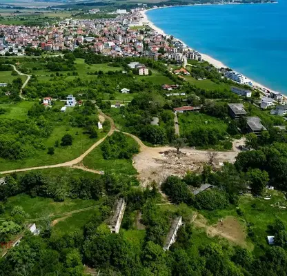 Снимка 3 — Парцел в Бургас, Обзор