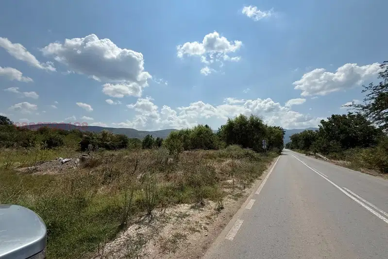 Парцел в Пловдив, Перущица