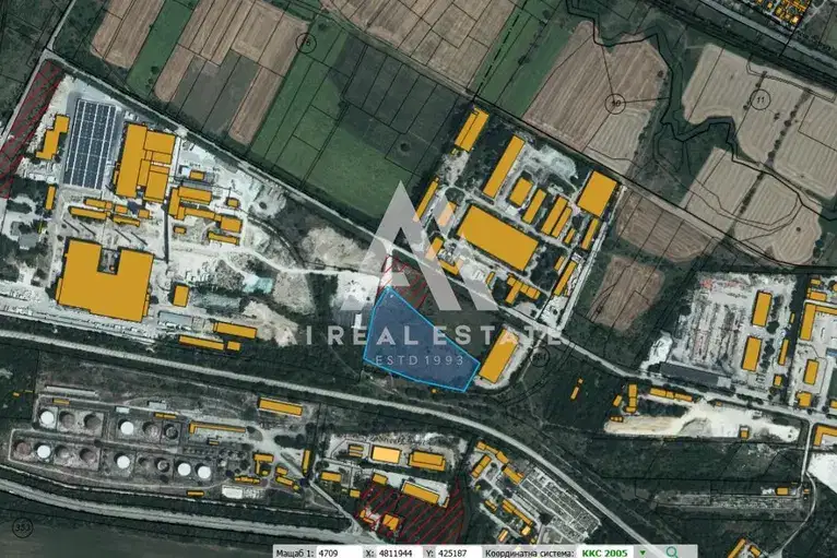 Plot in Pleven, Industrialna Zona - Zapad