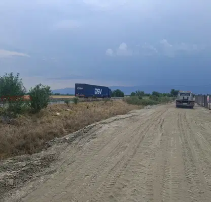 Снимка 2 — Парцел в Пловдив, Голямоконарско шосе