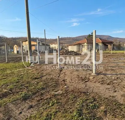 Photo 2 — Plot in Oblast Dobrich, Batovo