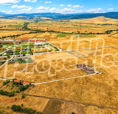 Photo 4 — Plot in Sofia, Belchin