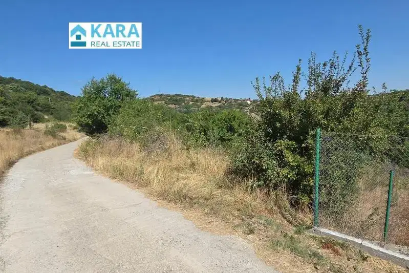 Plot in Kyrdjali, s. Beli plast