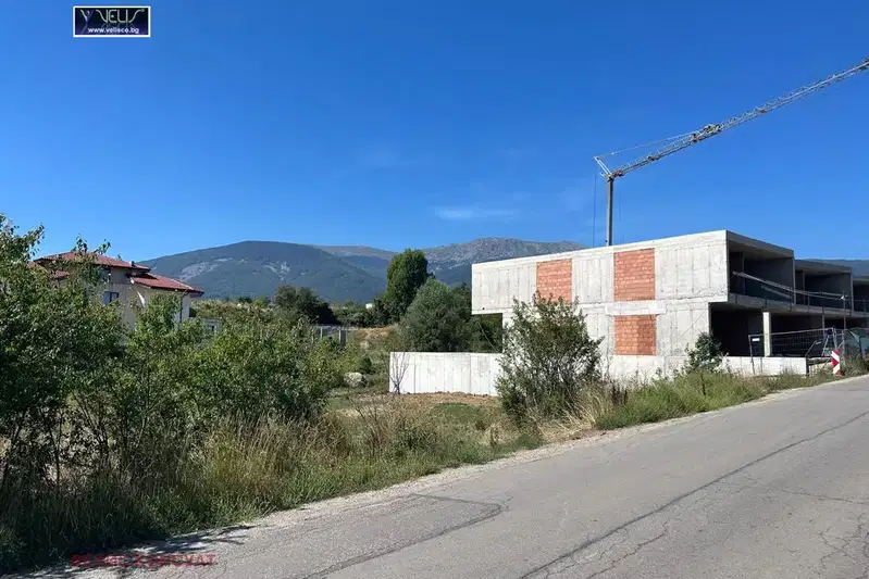 Парцел в с. Бистрица