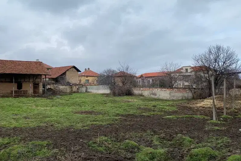 Plot in Plovdiv, Karavelovo
