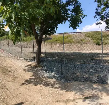 Photo 4 — Plot in Stara Zagora, Kolena
