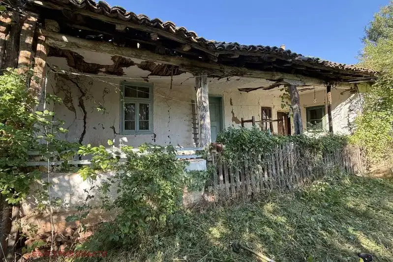 Парцел в Перник, с. Лобош
