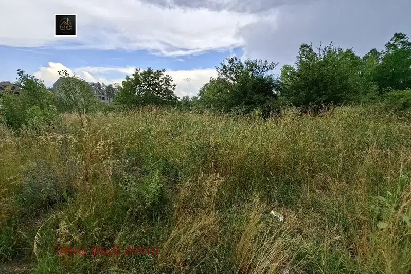 Парцел в с. Лозен