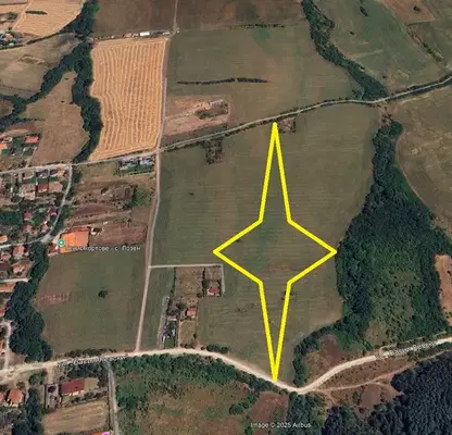Photo 2 — Plot in Lozen