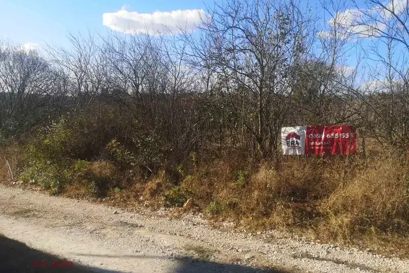 Plot in Varna, Lyuben Karavelovo
