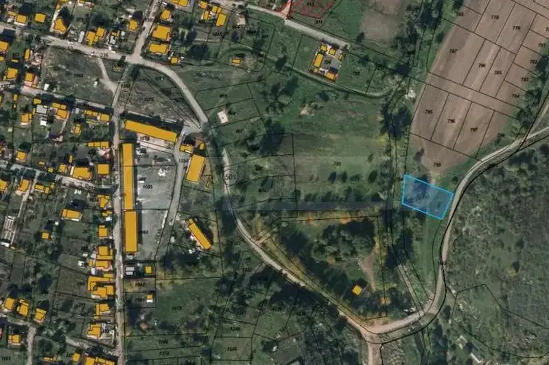 Парцел в с. Маринка