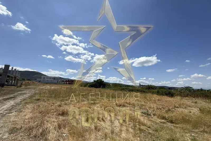 Plot in Oblast Plovdiv, Markovo