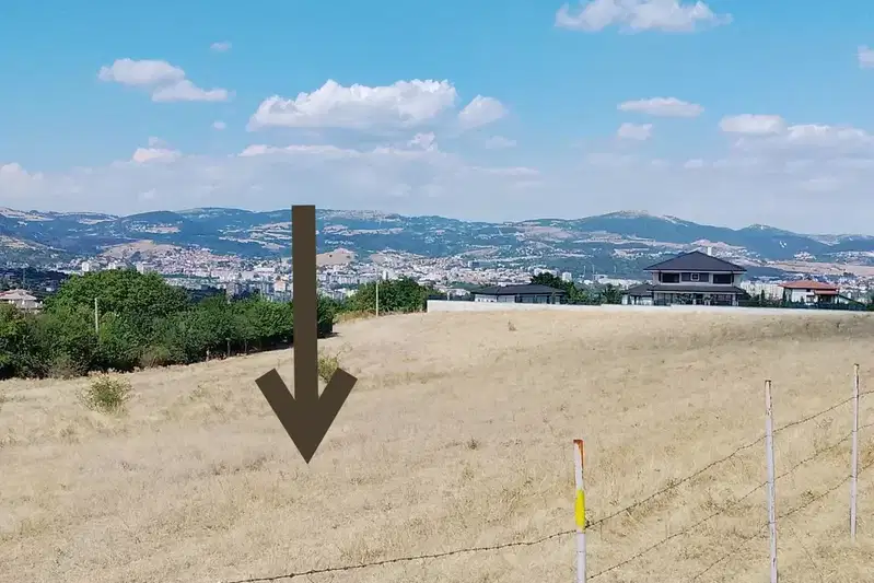 Plot in Kyrdjali, s. Petlino