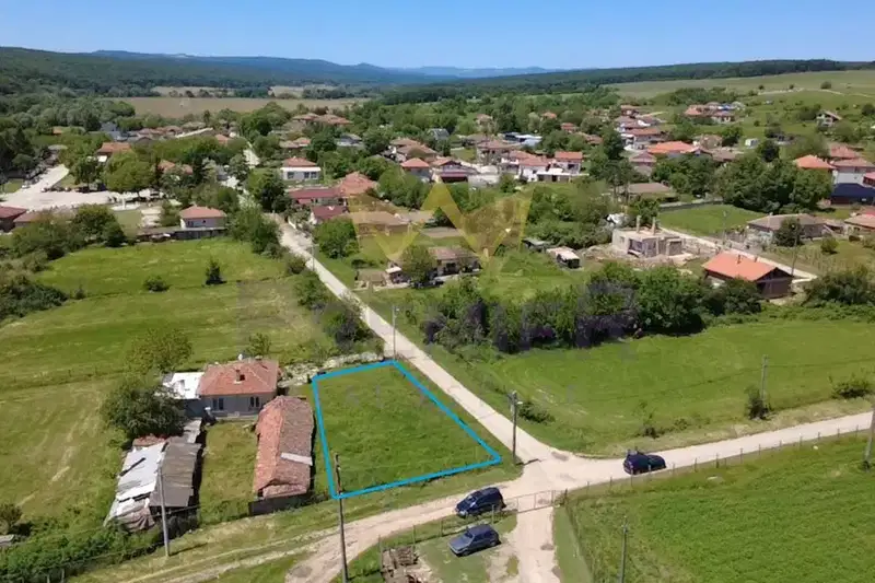 Парцел във Варна, с. Попович