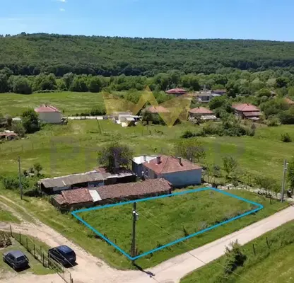 Снимка 2 — Парцел във Варна, с. Попович