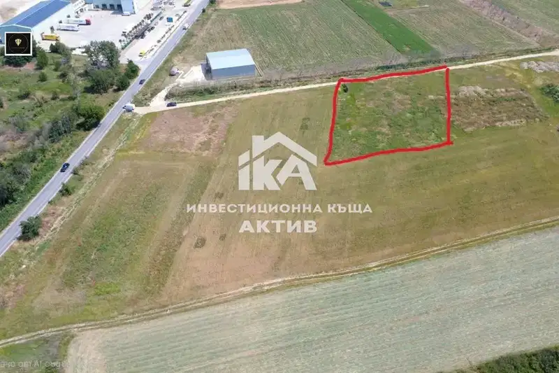 Plot in Plovdiv, Pyrvenec