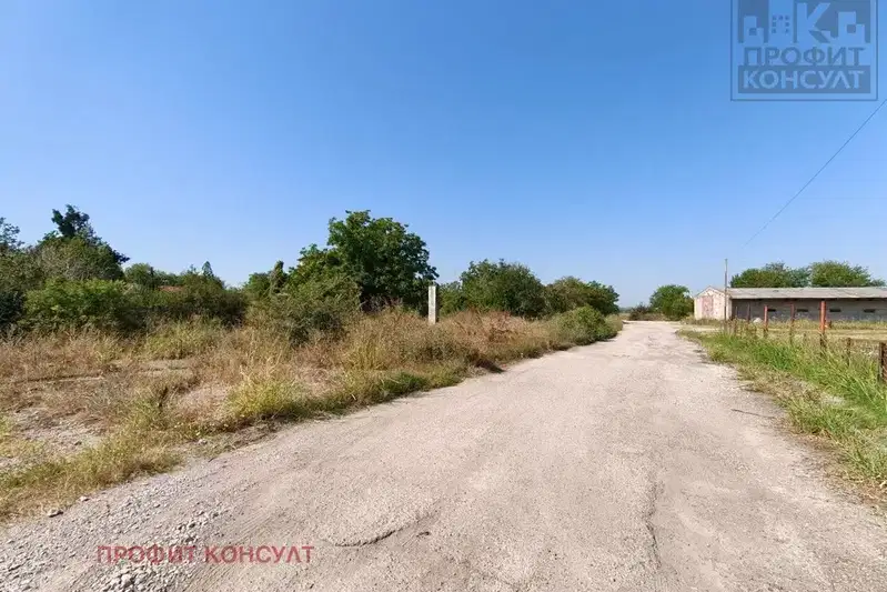 Парцел във Велико Търново, с. Първомайци